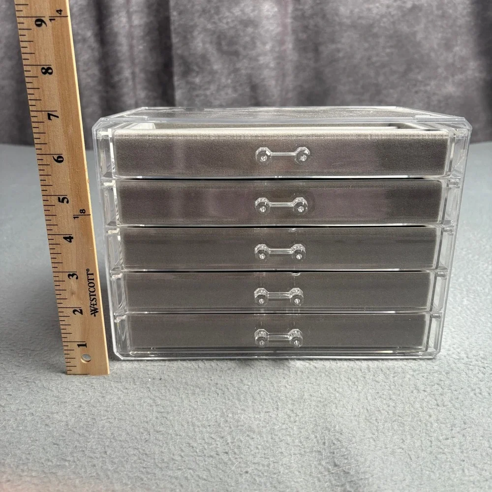 N/A acrylic jewelry